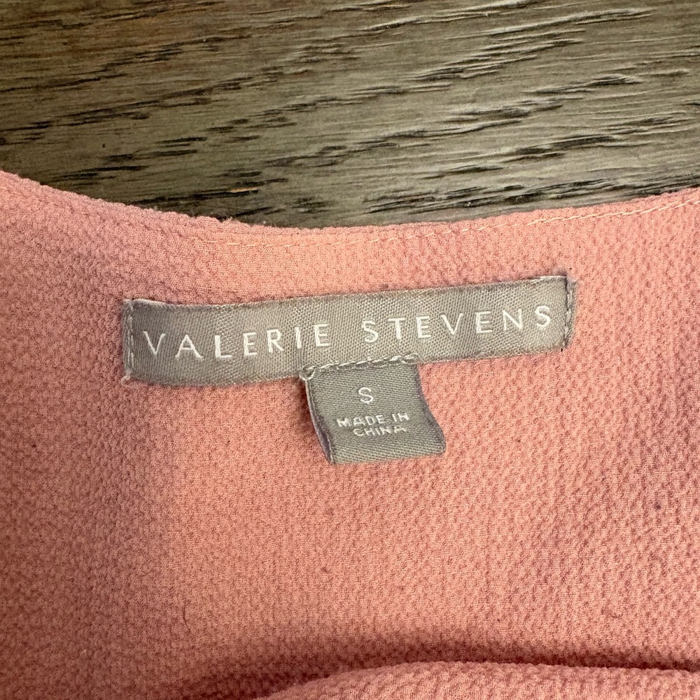 Elegant Pink Women's Top women’s small - Picture 5 of 6